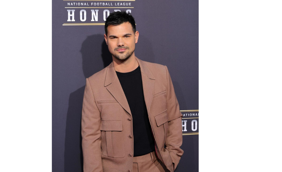 taylor lautner net worth